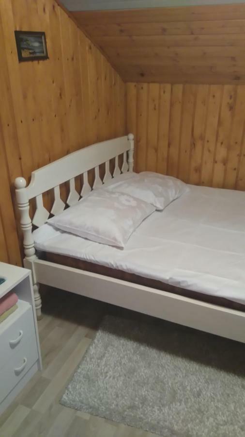 Kuke Holiday Home Muratsi Esterno foto